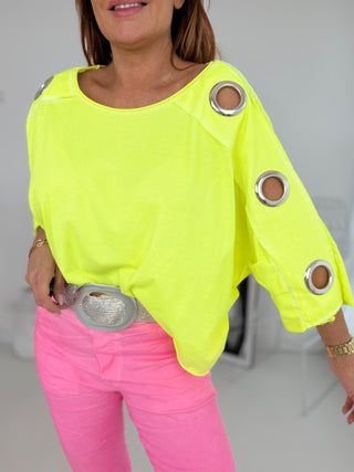 T-Shirt in Neongelb mit Cut-Outs an Ärmeln für Damen OS 36-42 - Levelone GmbH & Co. KG