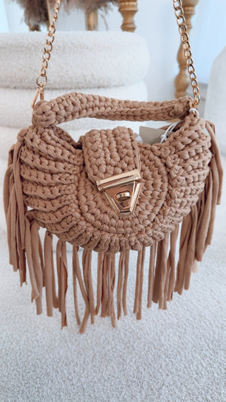 Bolso bandolera de piel 2601352-54