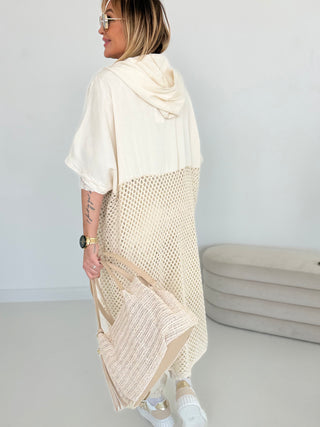 Häkelmantel in Creme